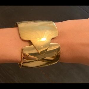 Gold Louis Vuitton bangle